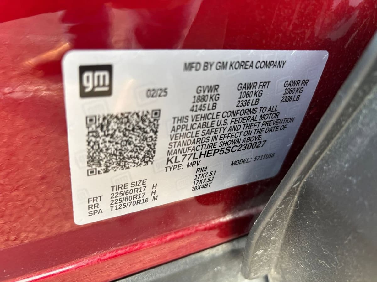 2025 Chevrolet Trax - Image 22