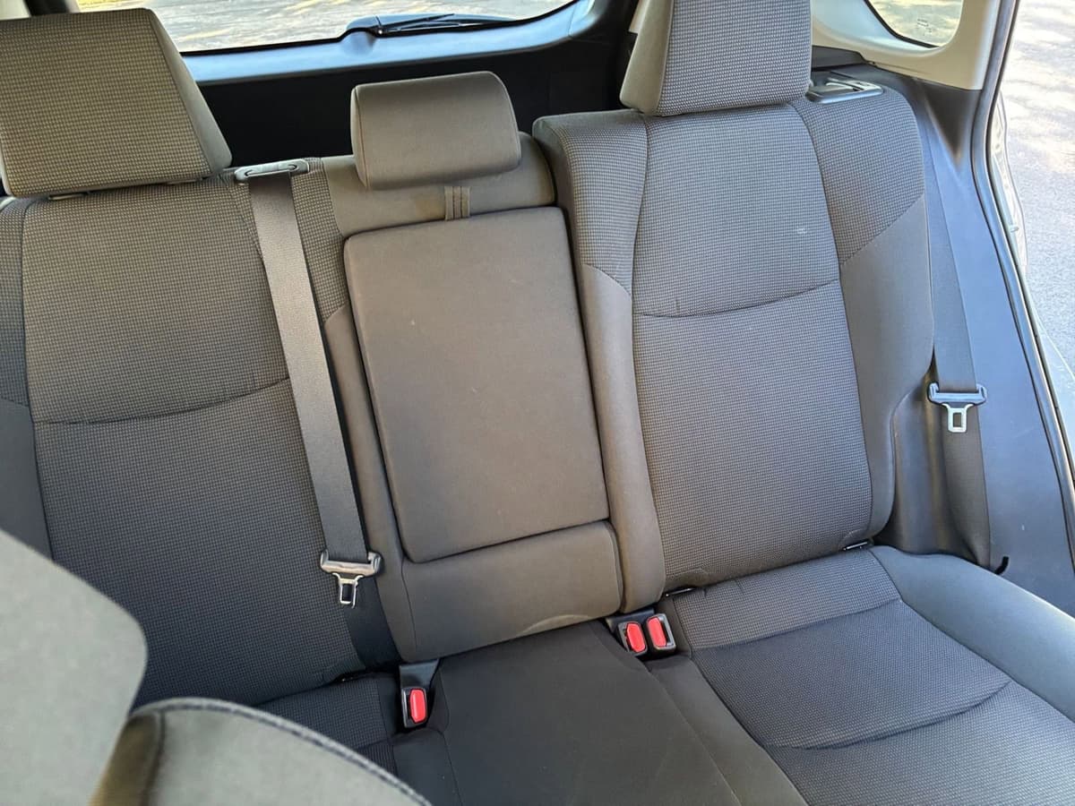 2025 Toyota RAV4 Hybrid - Image 32