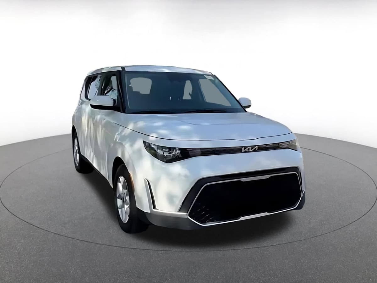 2025 Kia Soul - Image 3