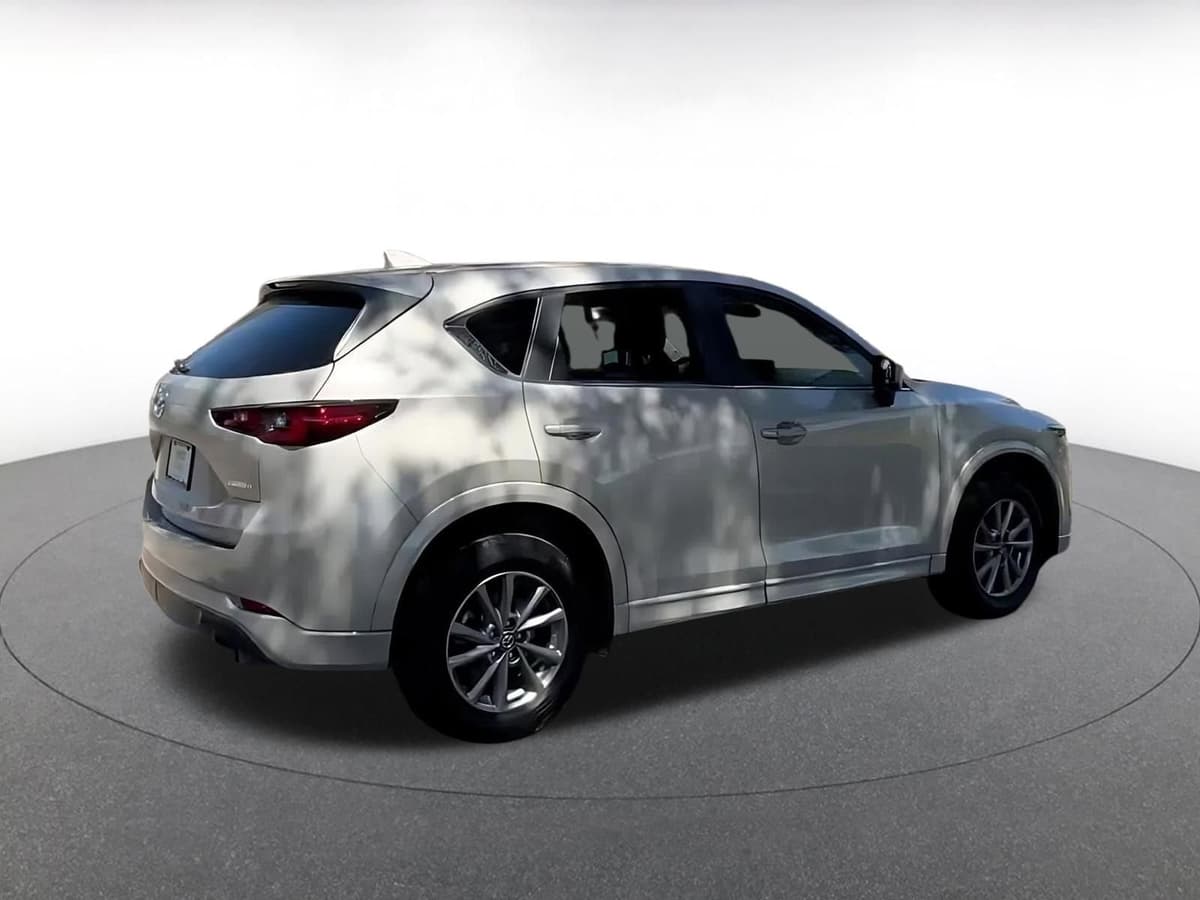 2025 Mazda CX-5 - Image 13