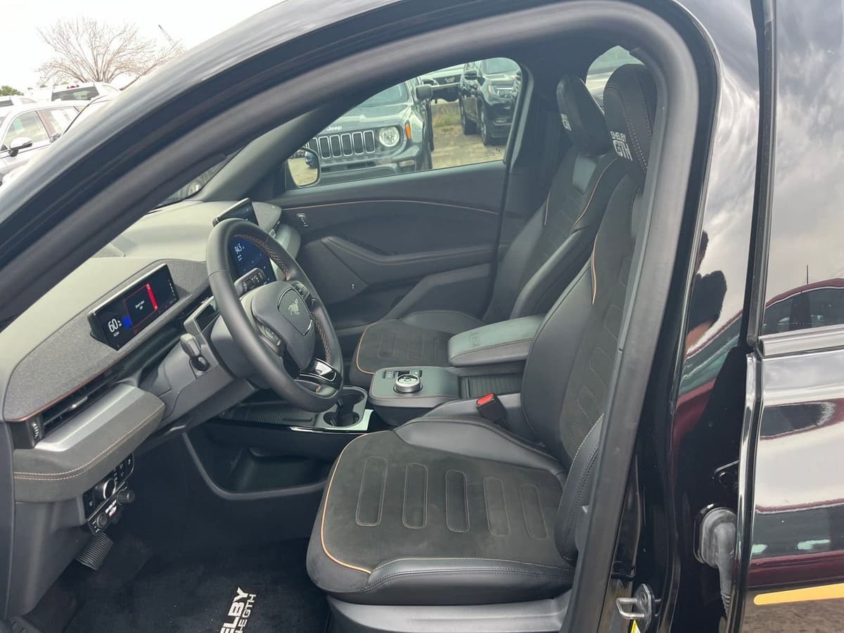 2023 Ford Mustang Mach-E - Image 30