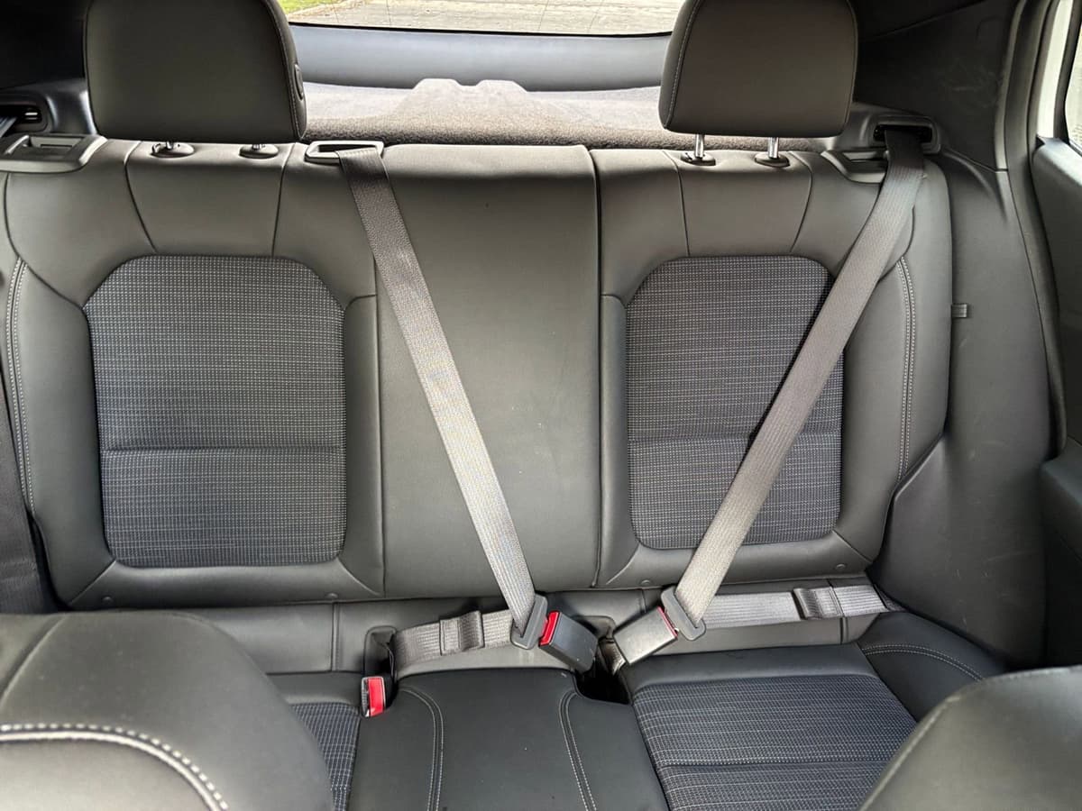 2025 Buick Envista - Image 33