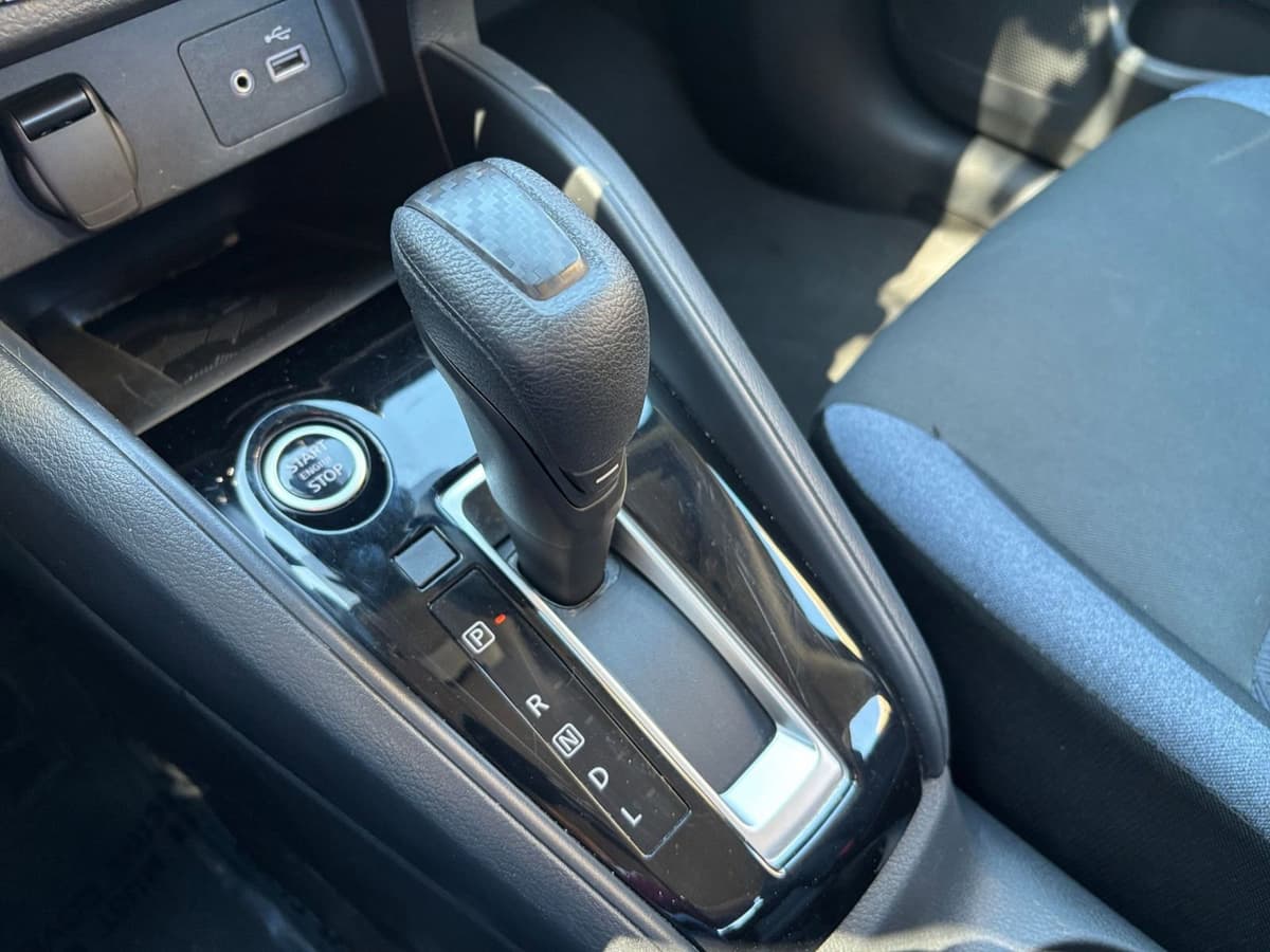 2025 Nissan Versa - Image 36