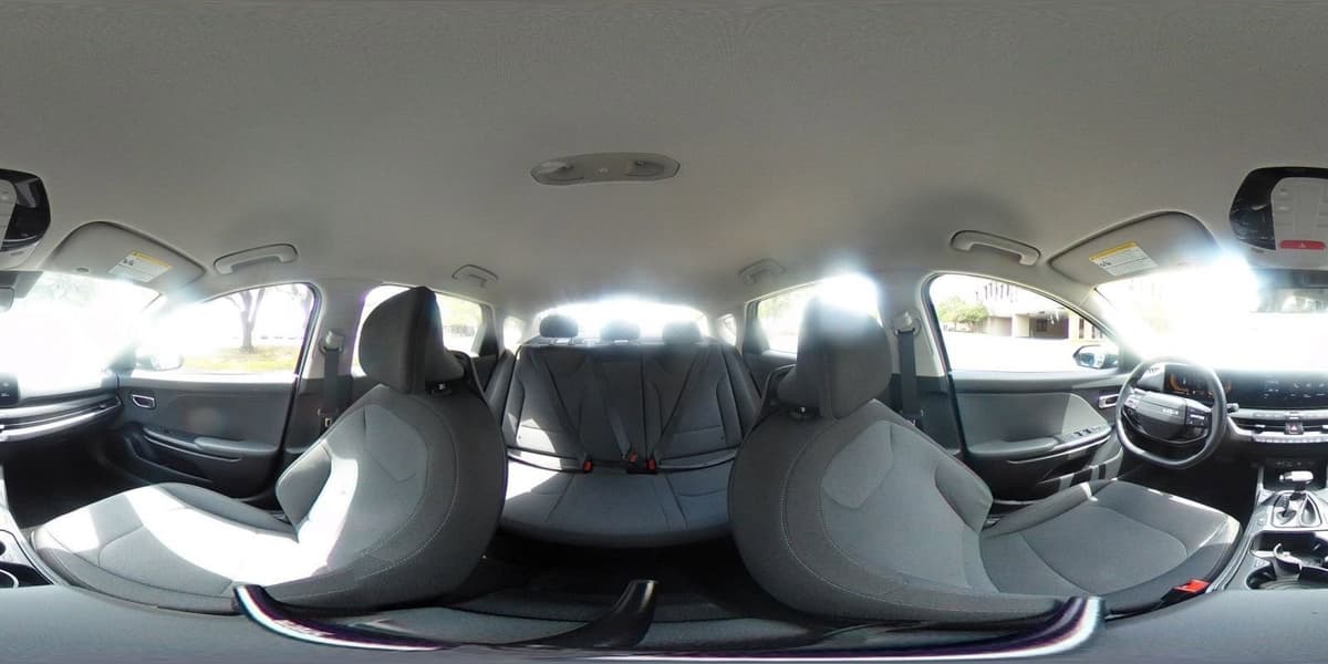 2025 Kia K4 - Image 37