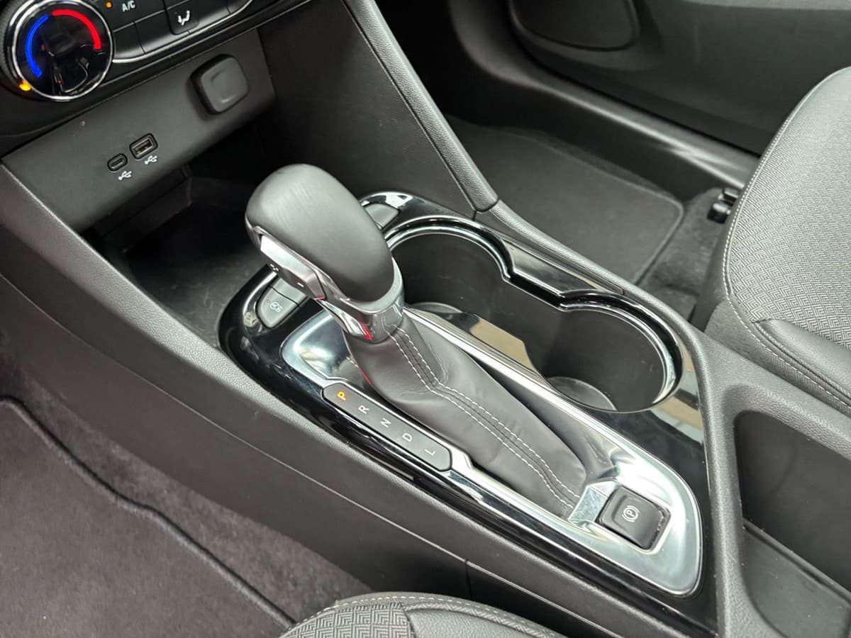 2025 Buick Encore GX - Image 36