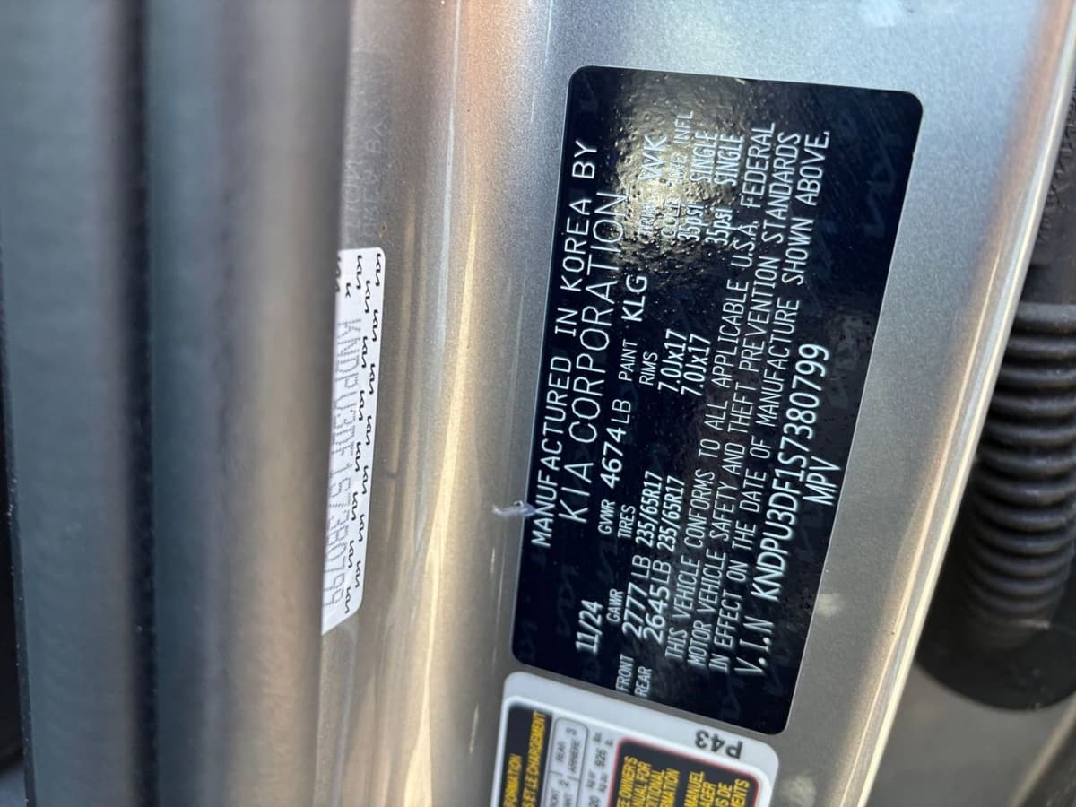 2025 Kia Sportage - Image 26