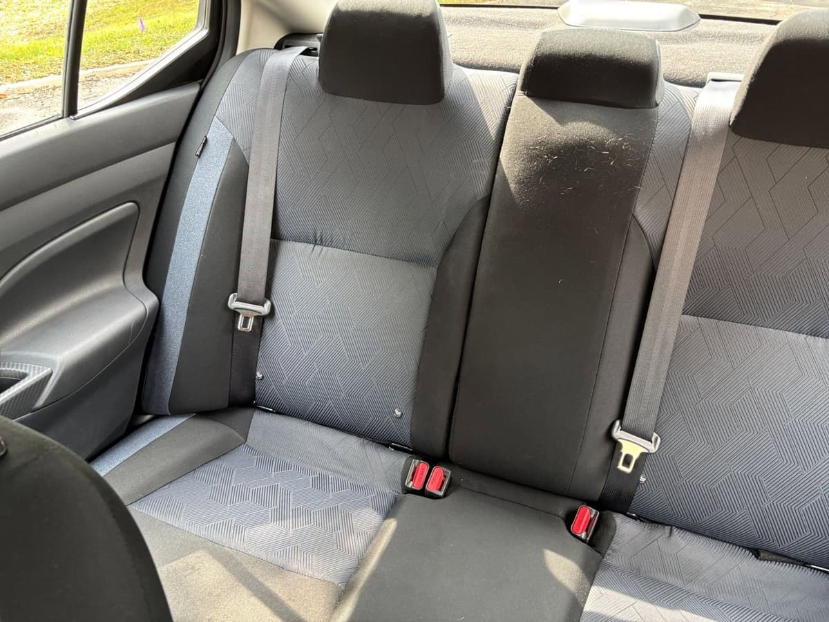 2025 Nissan Versa - Image 34