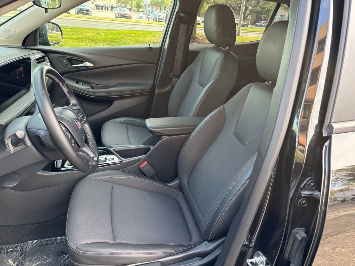 2025 Buick Encore GX - Image 31