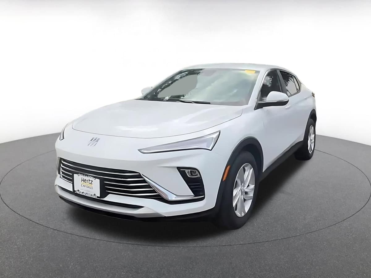 2025 Buick Envista - Image 6