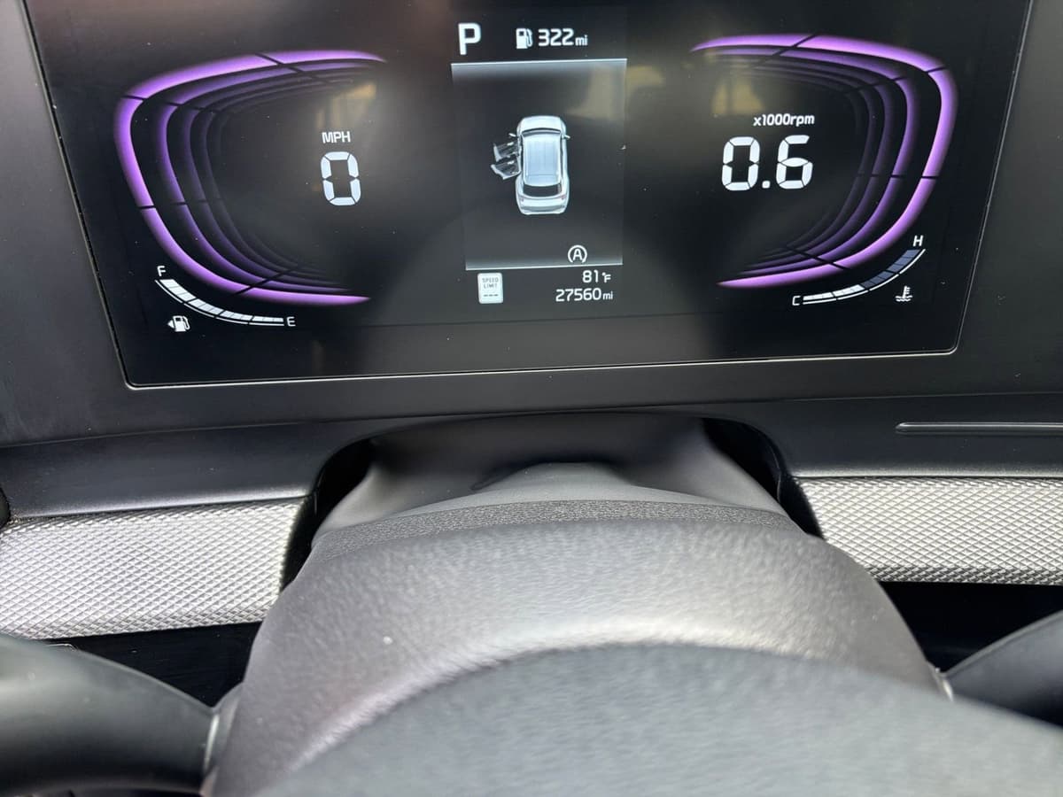 2025 Kia Sportage - Image 35