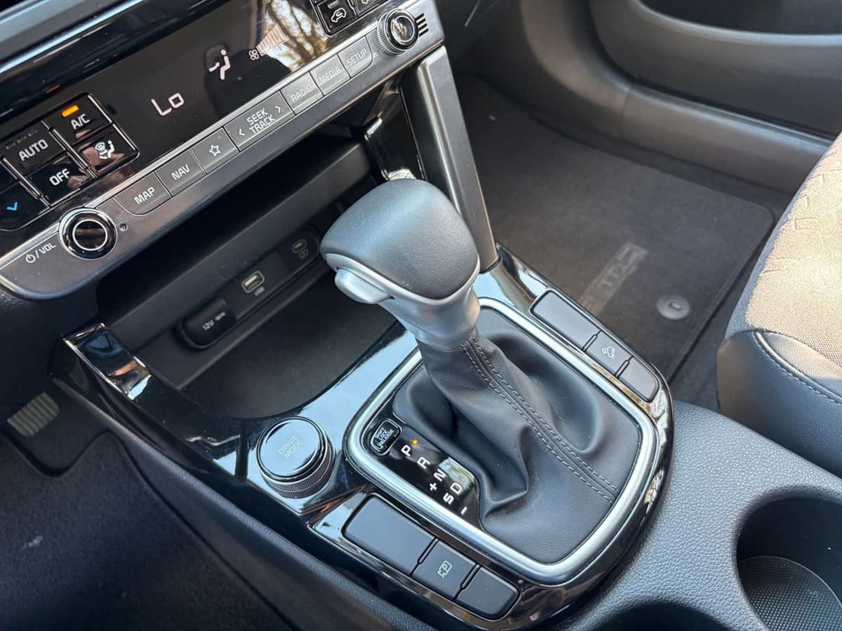 2025 Kia Seltos - Image 36