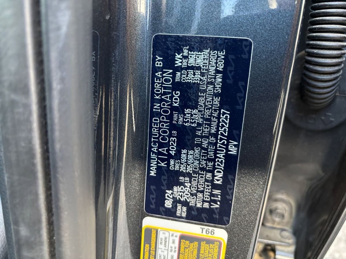 2025 Kia Soul - Image 23