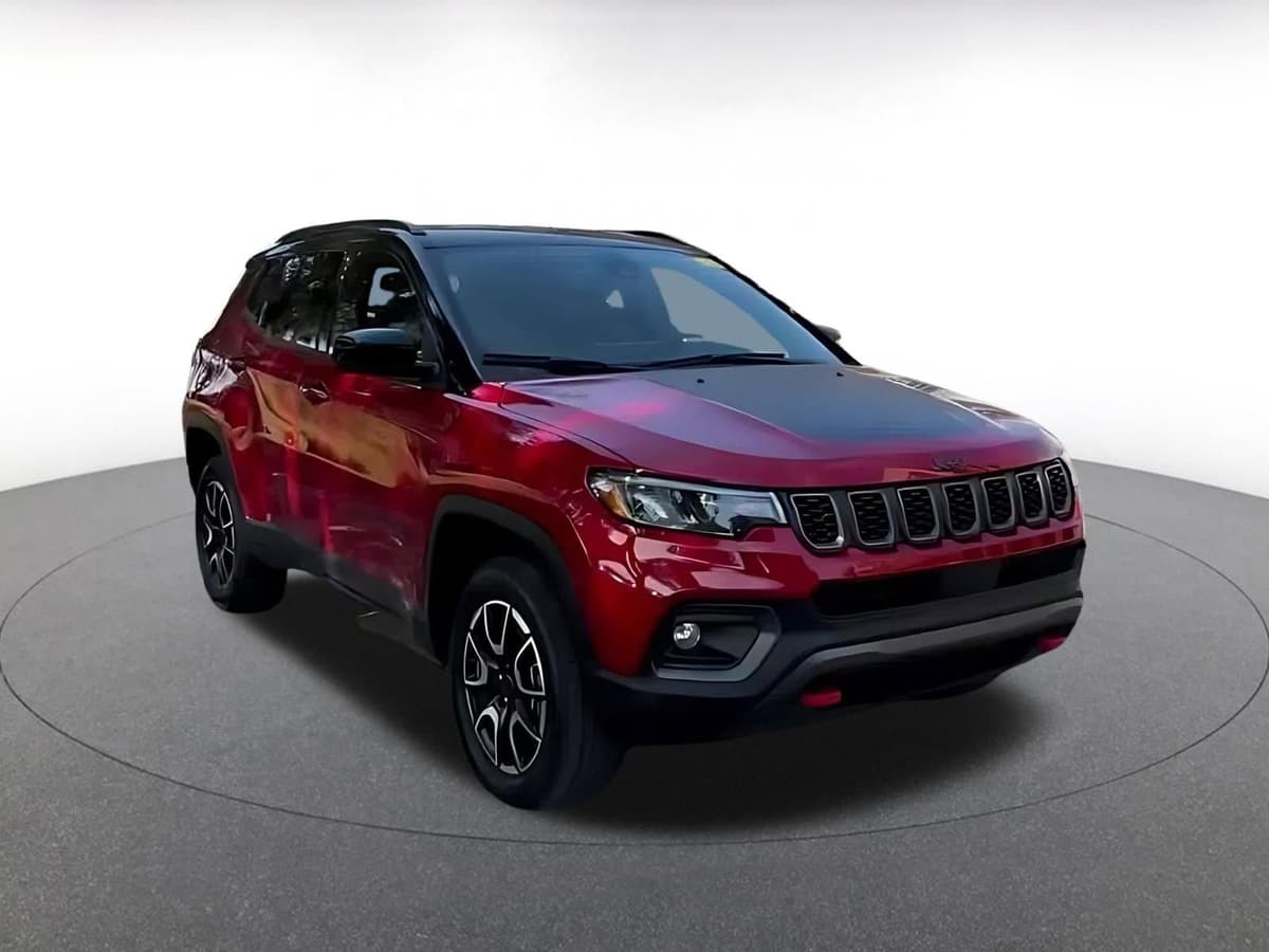 2025 Jeep Compass - Image 8