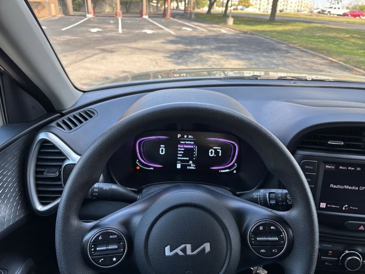 2025 Kia Soul - Image 29