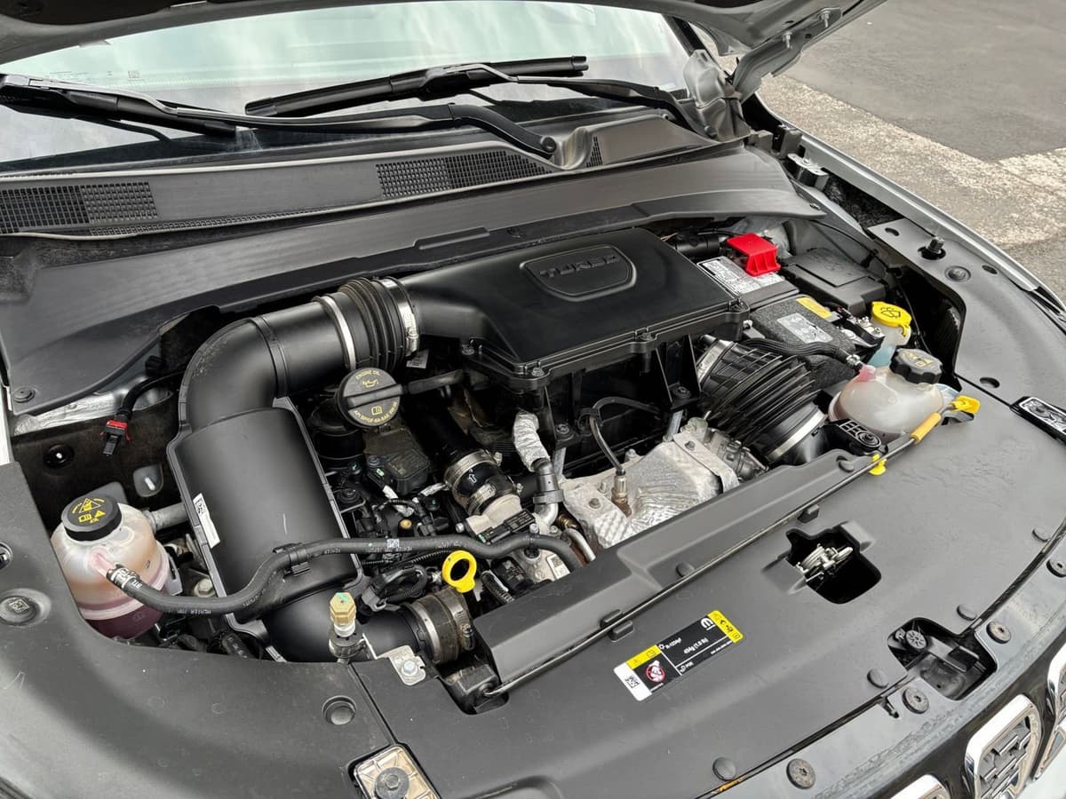 2025 Jeep Compass - Image 27