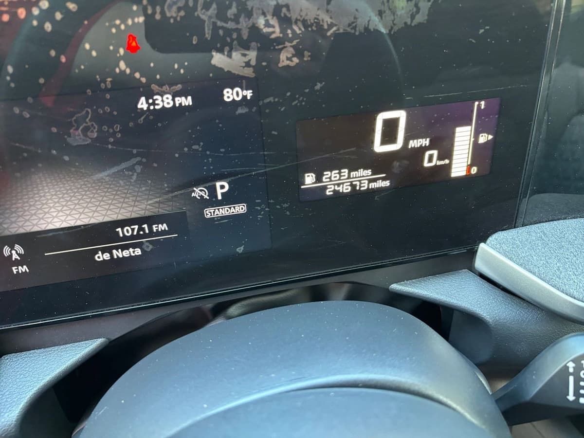 2025 Nissan Kicks - Image 35
