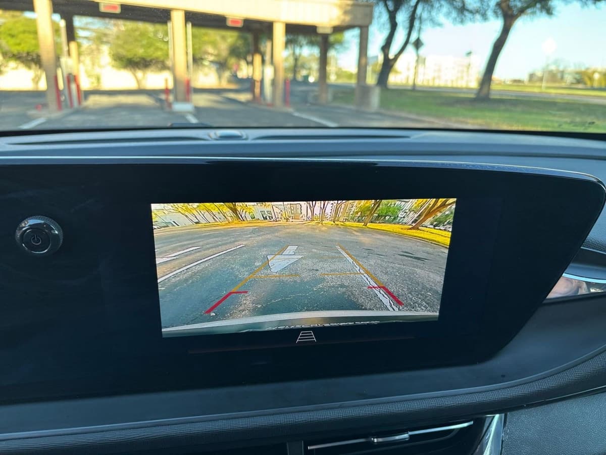 2025 Buick Envista - Image 20