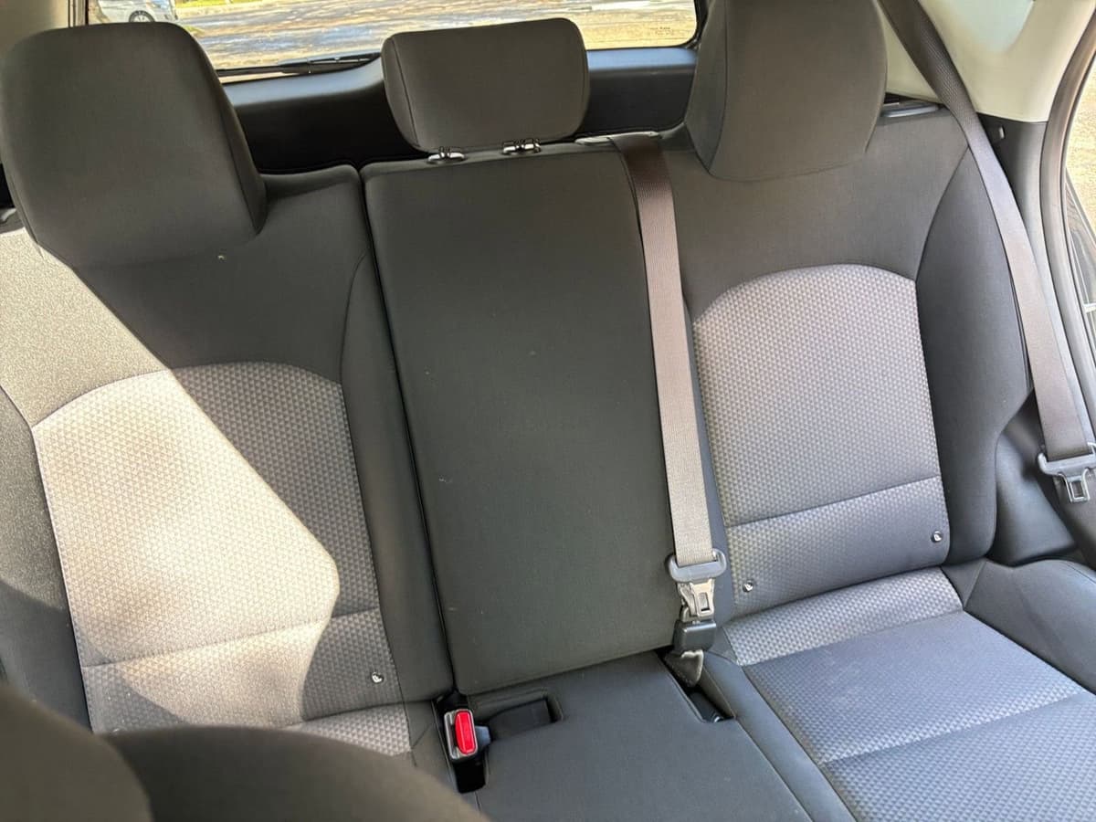 2025 Kia Sportage - Image 34