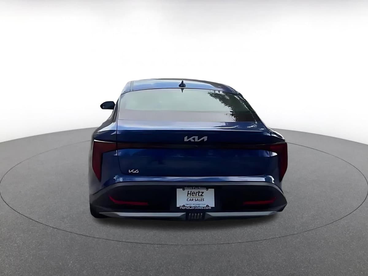 2025 Kia K4 - Image 12