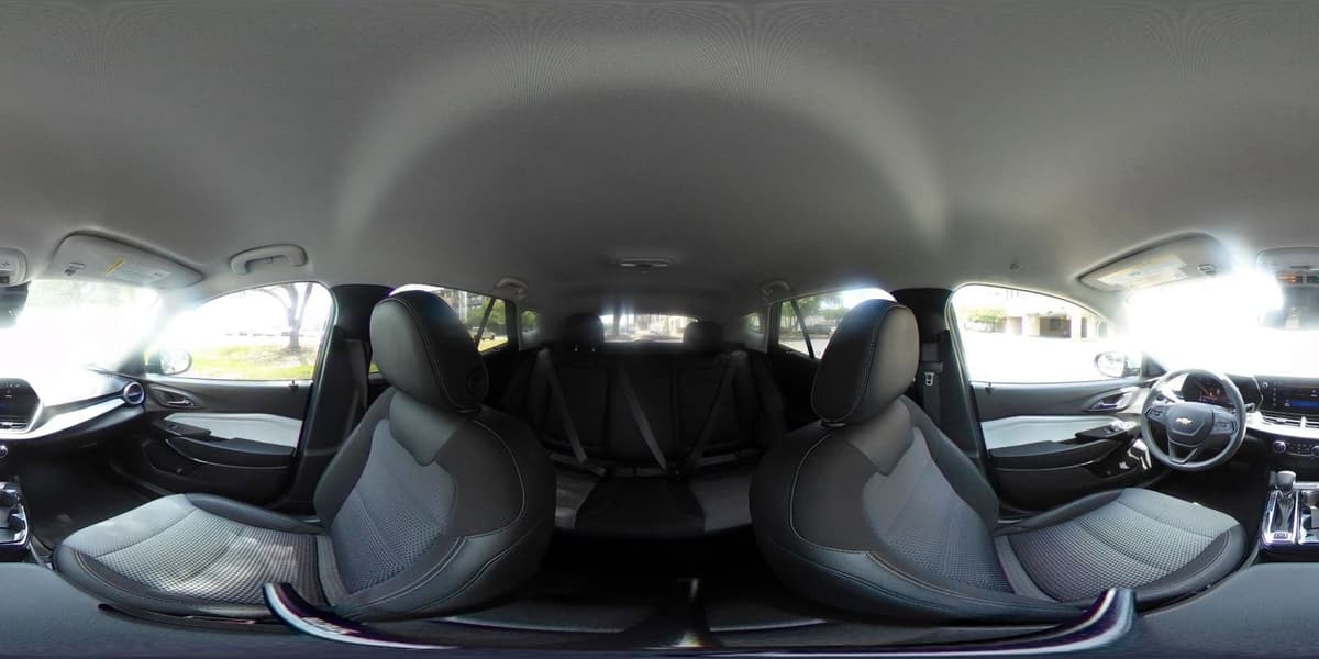 2025 Chevrolet Trax - Image 37