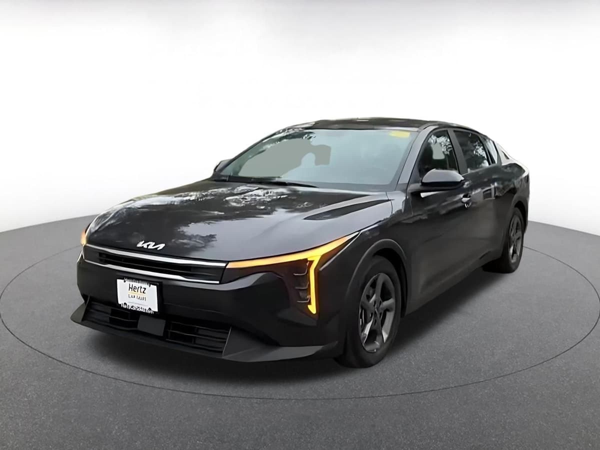 2025 Kia K4 - Image 5