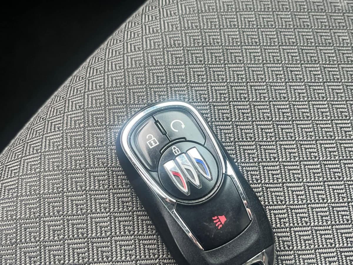 2025 Buick Encore GX - Image 22