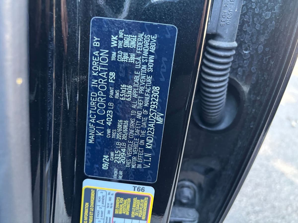 2025 Kia Soul - Image 23