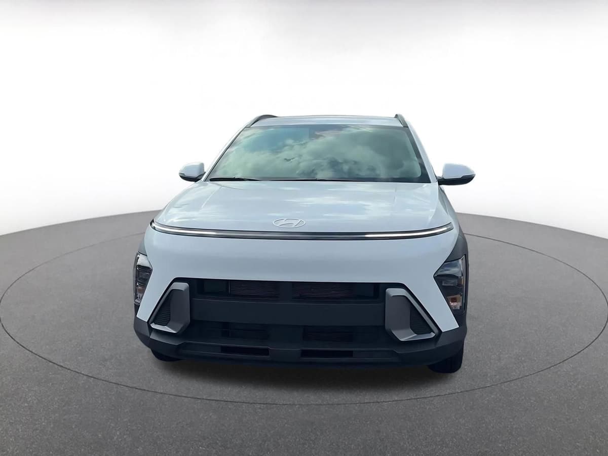 2025 Hyundai Kona - Image 3