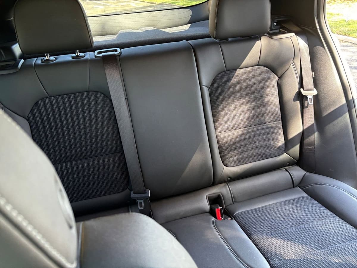 2025 Buick Envista - Image 32