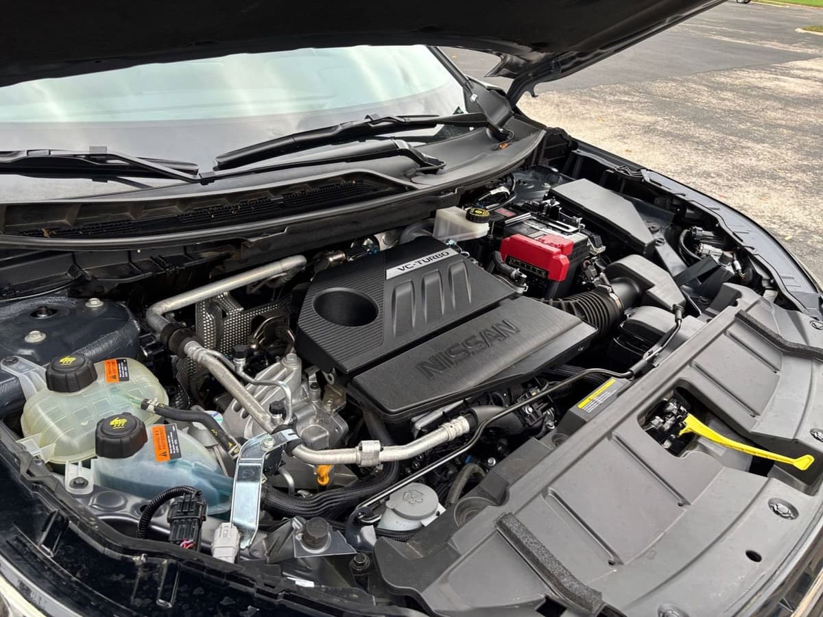 2025 Nissan Rogue - Image 28