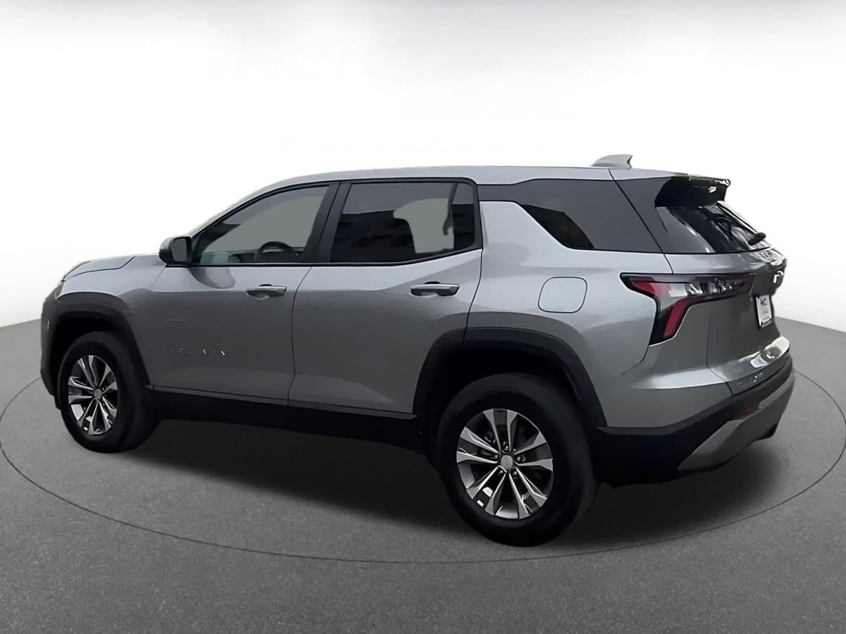 2025 Chevrolet Equinox - Image 10