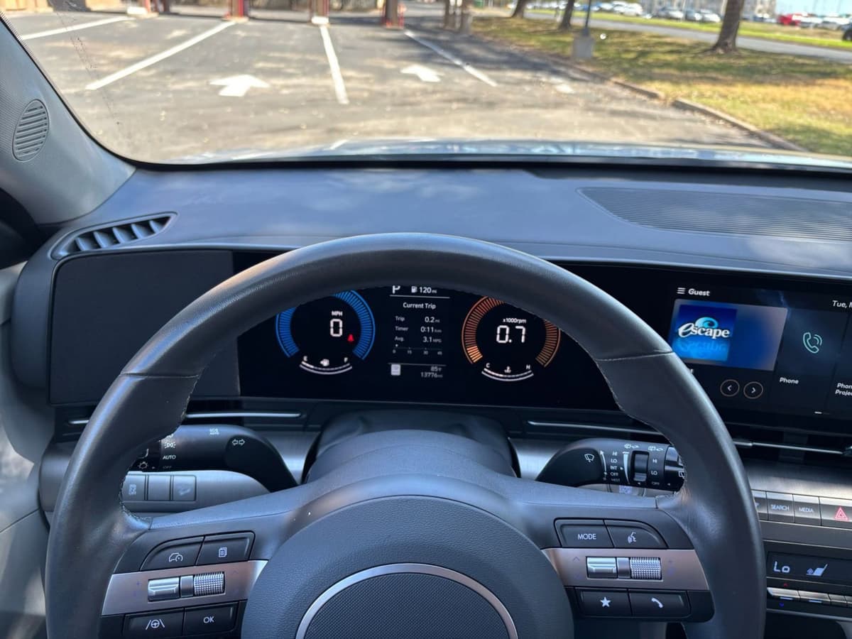 2025 Hyundai Kona - Image 29