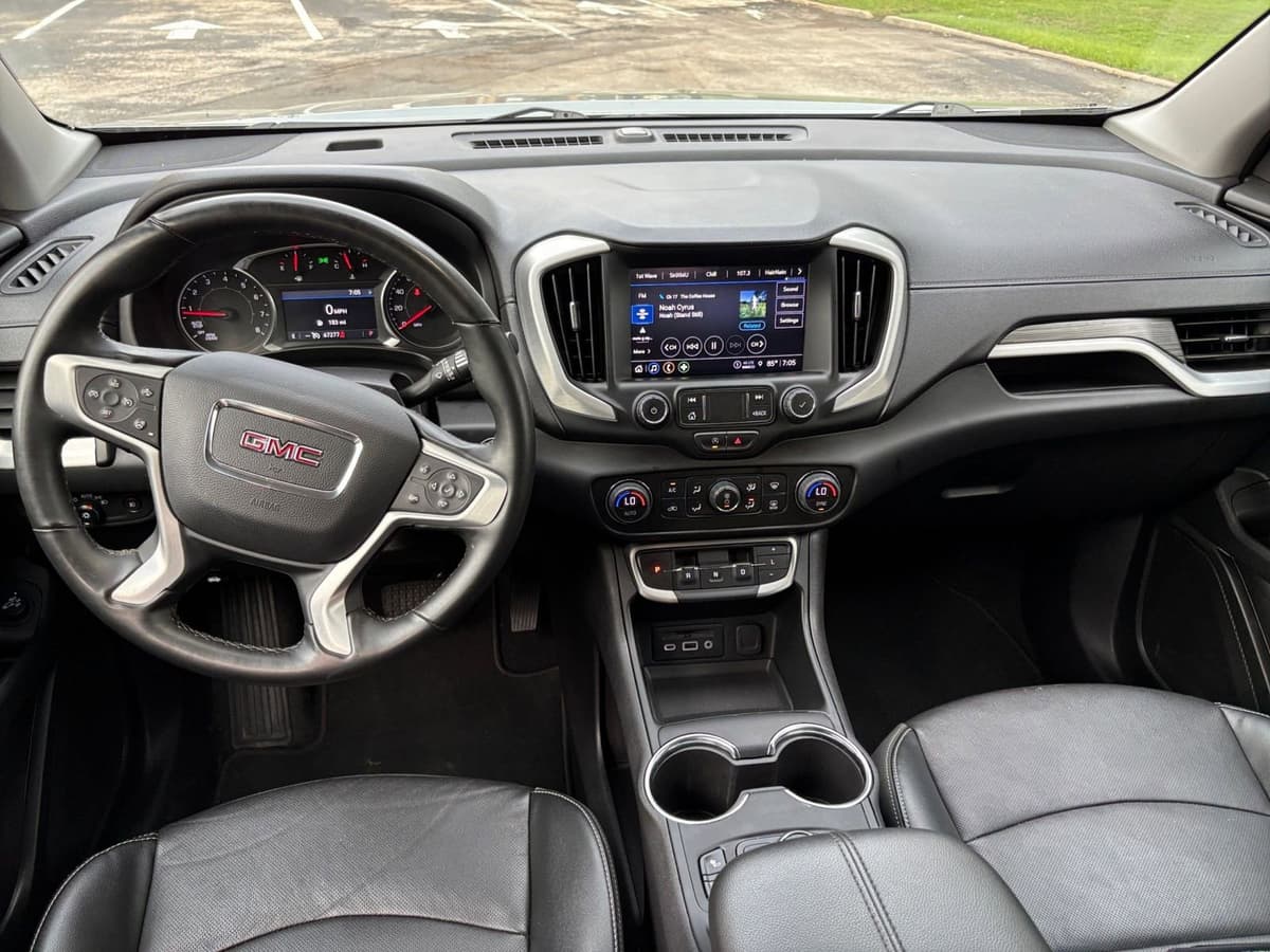 2024 GMC Terrain - Image 28