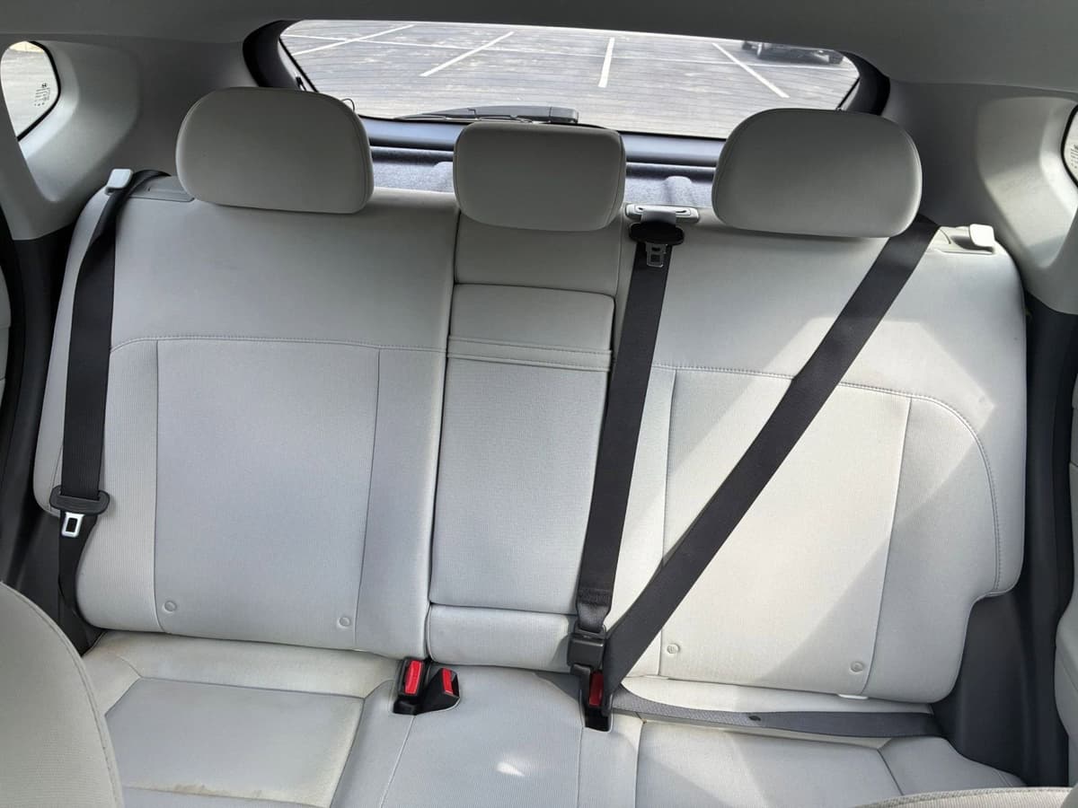 2025 Hyundai Kona - Image 33