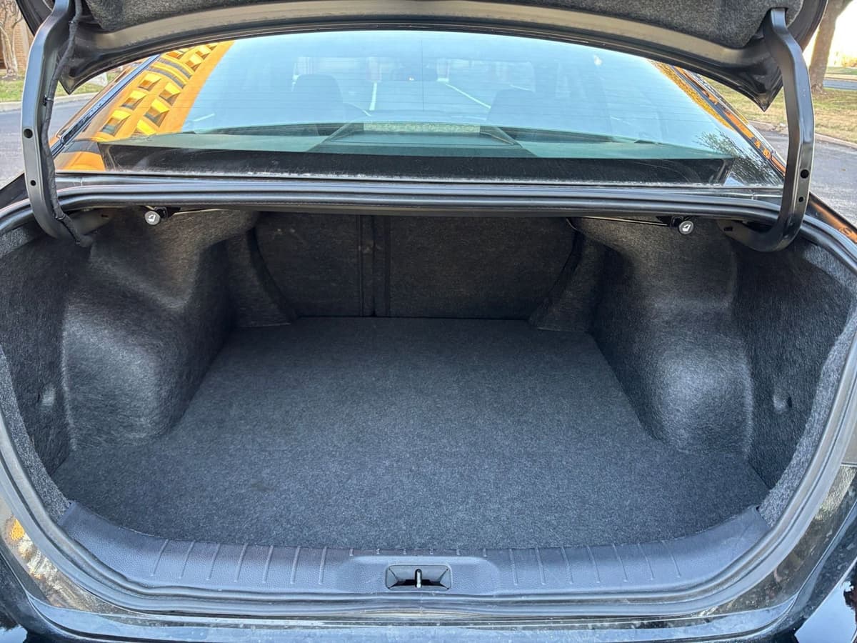 2025 Nissan Altima - Image 26