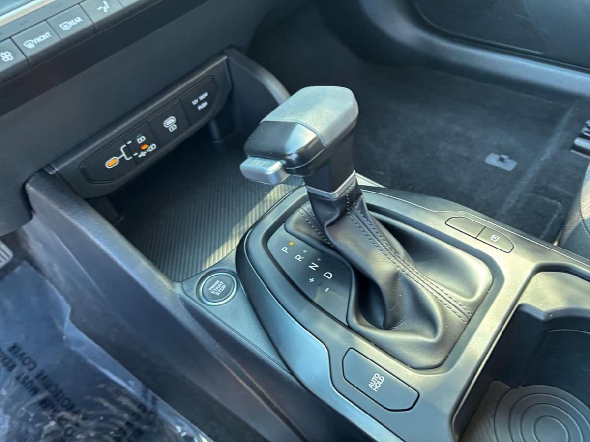 2025 Kia K4 - Image 36
