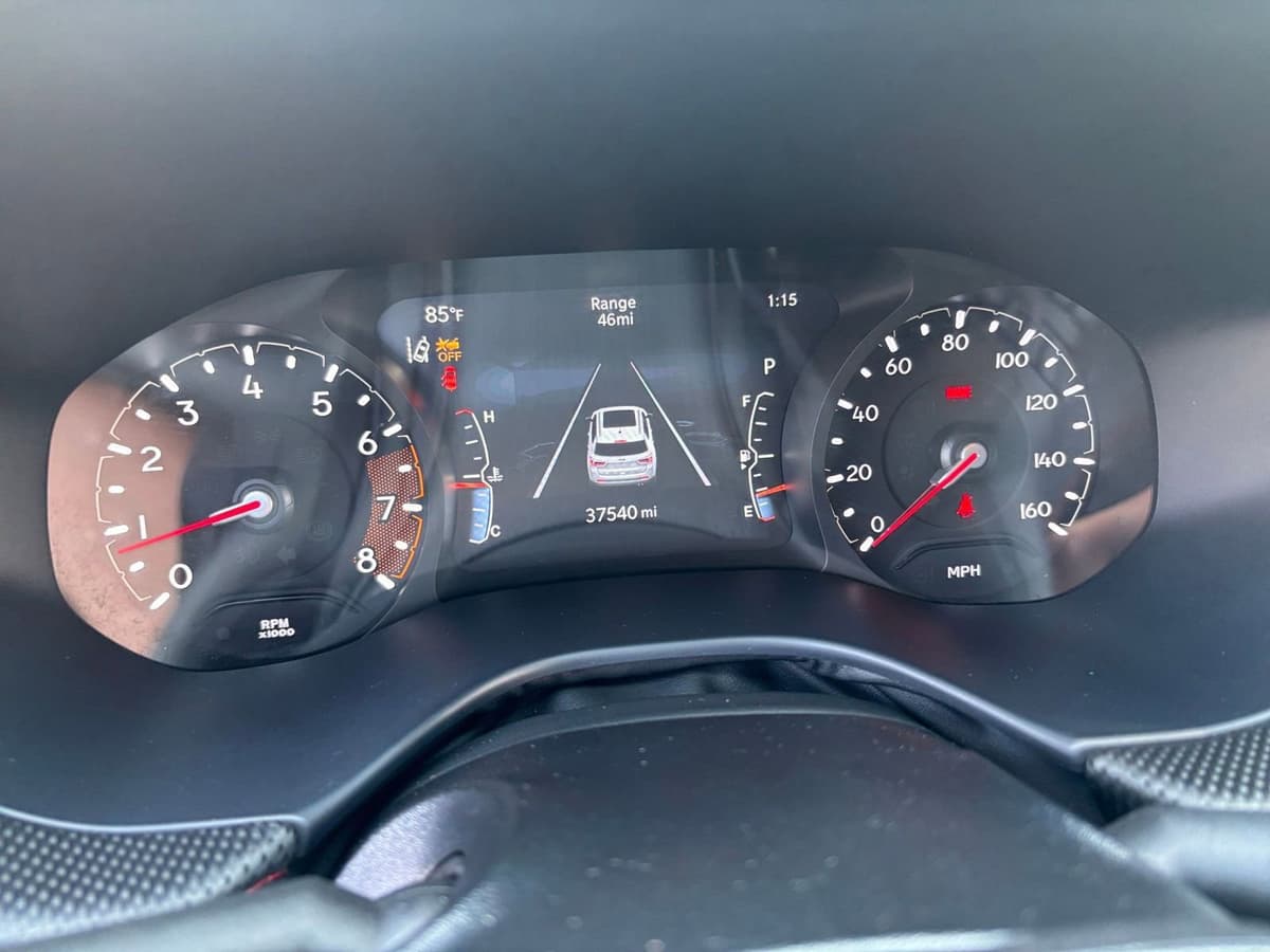 2025 Jeep Compass - Image 35