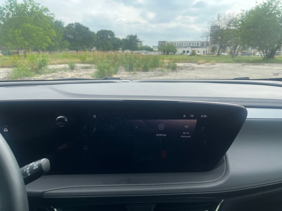 2025 Buick Encore GX - Image 17