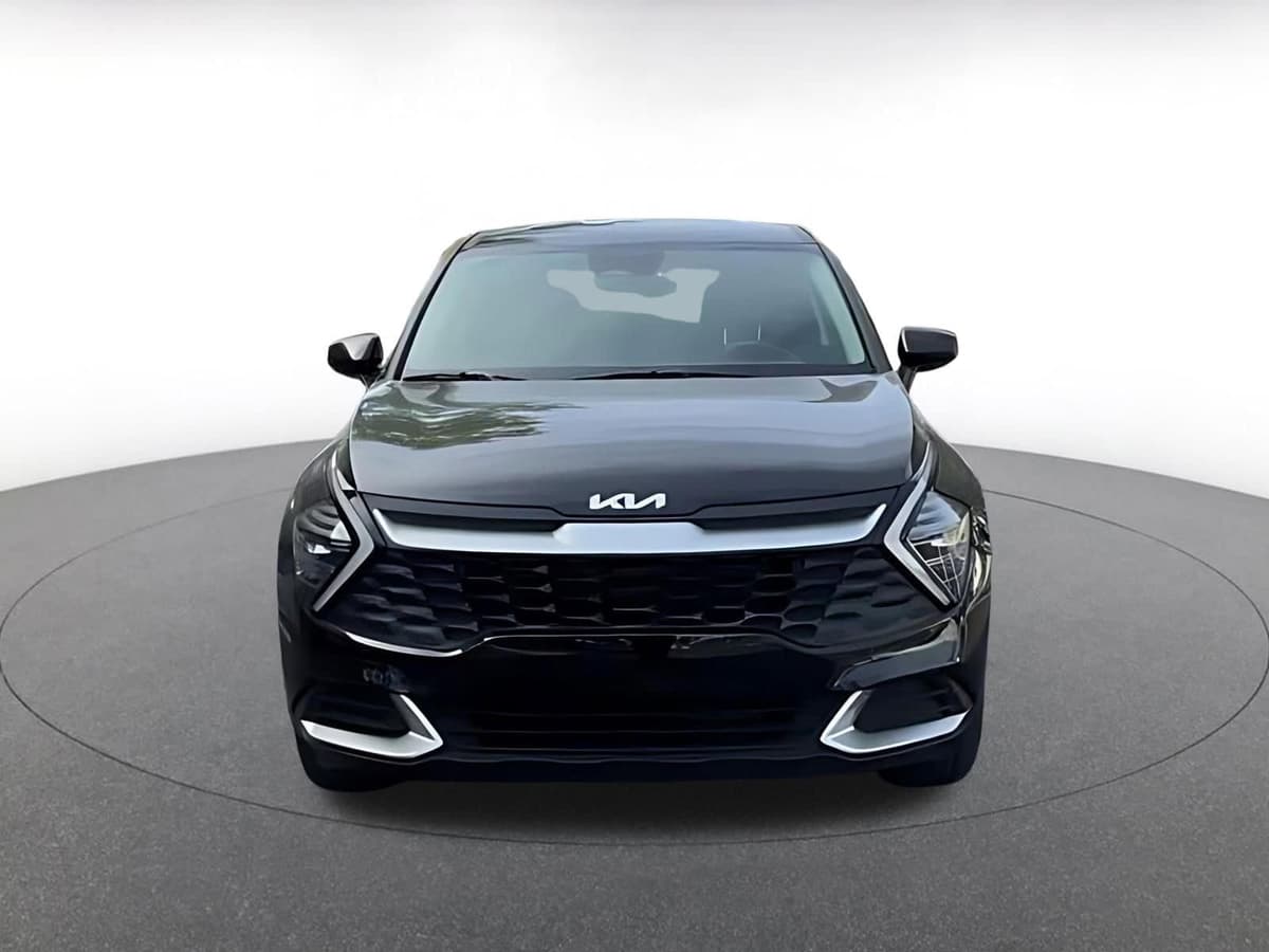 2025 Kia Sportage - Image 5