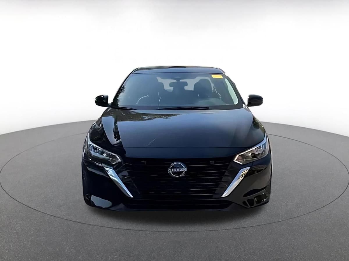 2025 Nissan Sentra - Image 3