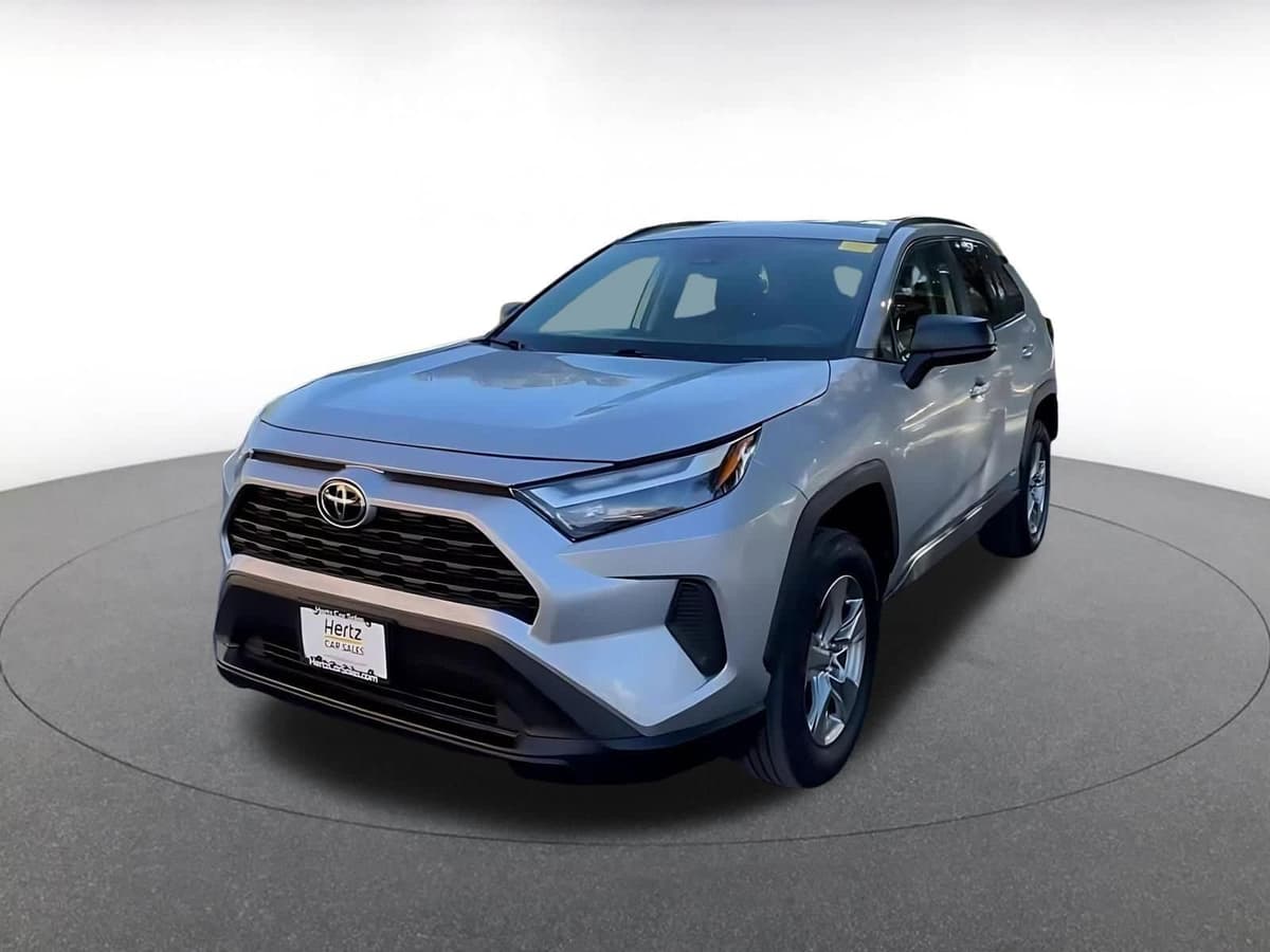 2025 Toyota RAV4 Hybrid - Image 6
