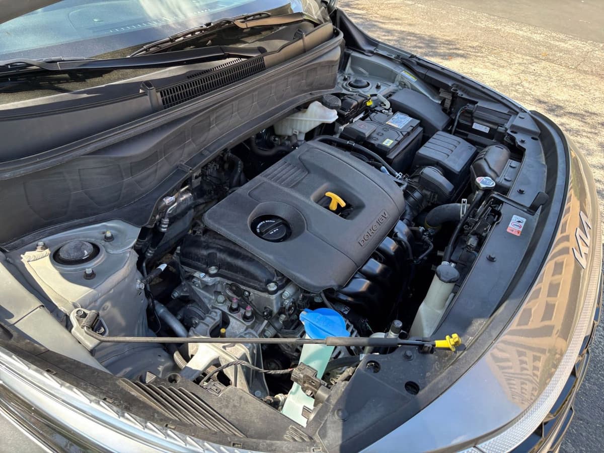 2025 Kia Seltos - Image 27