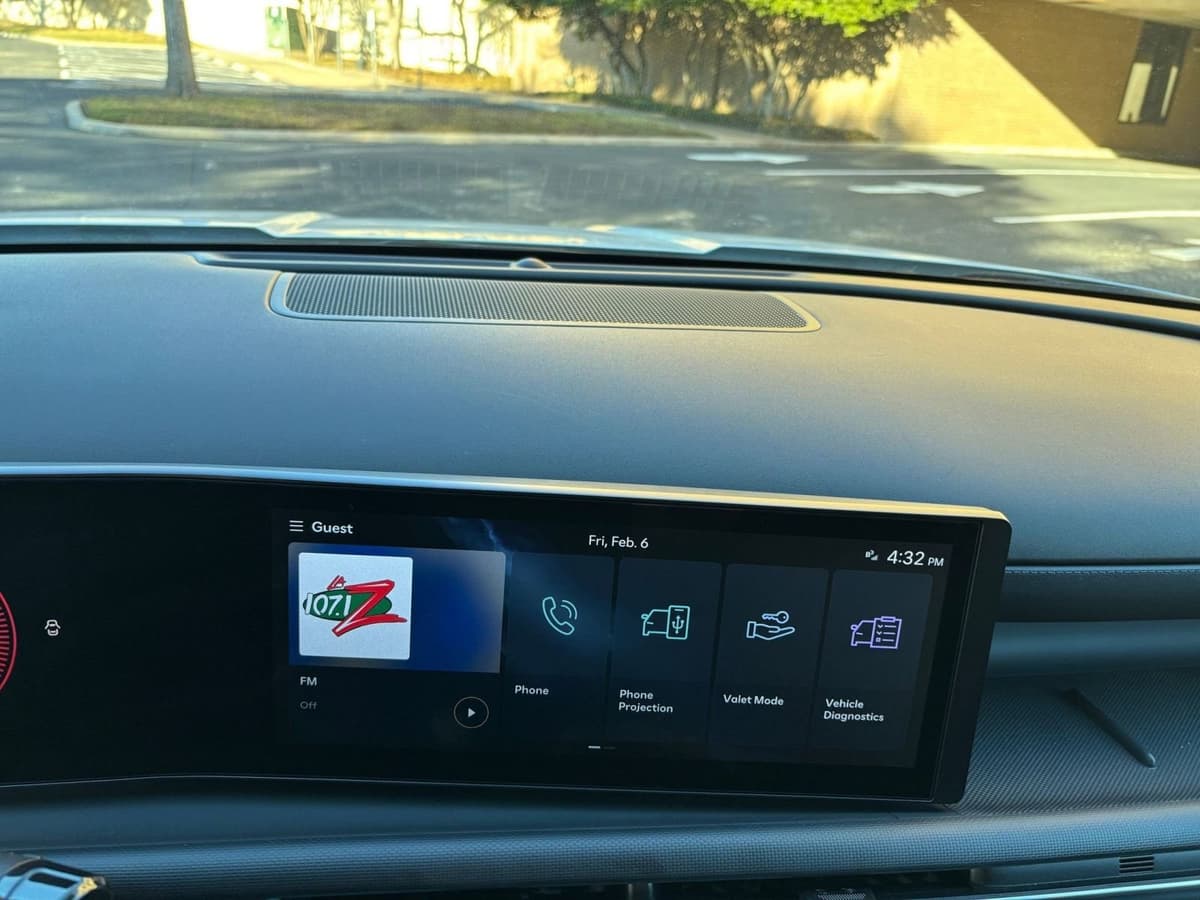 2025 Hyundai Tucson - Image 17