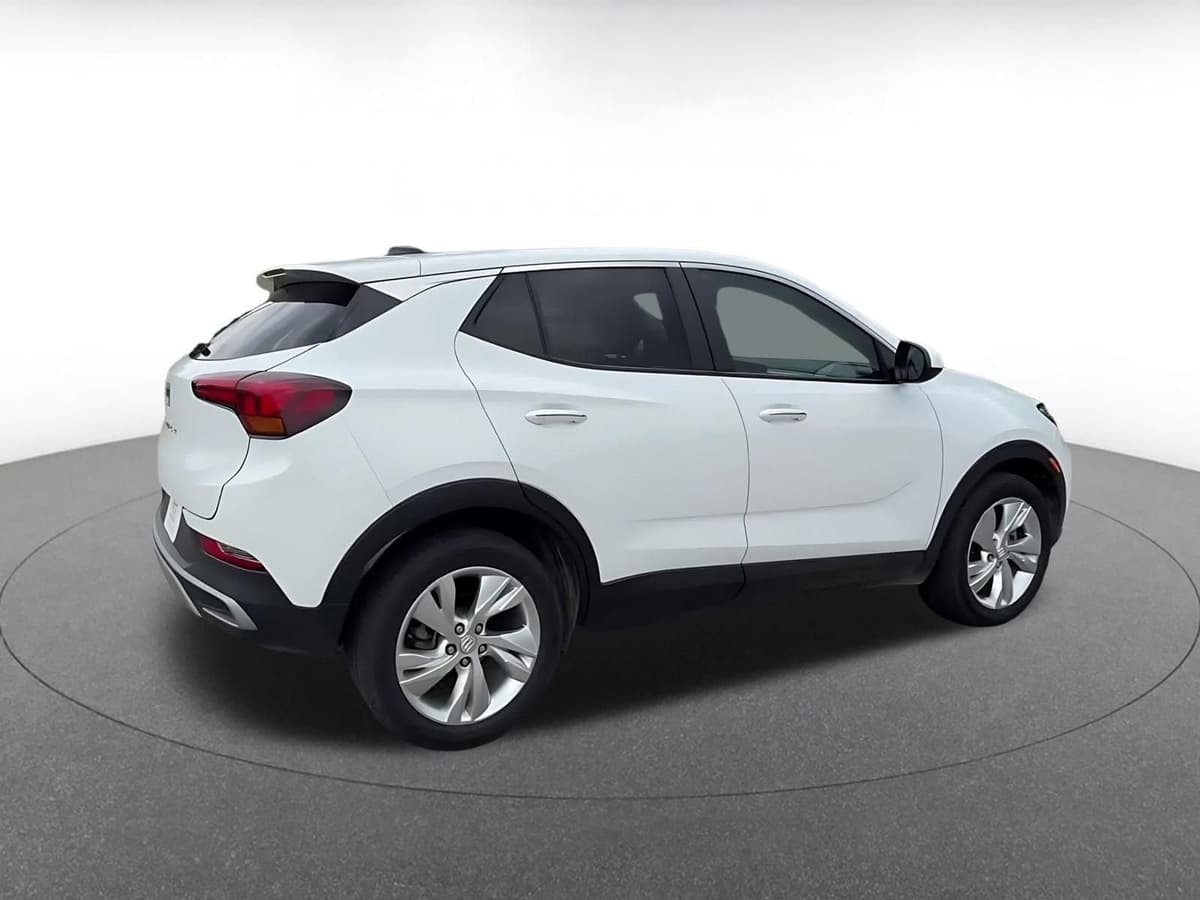 2025 Buick Encore GX - Image 11