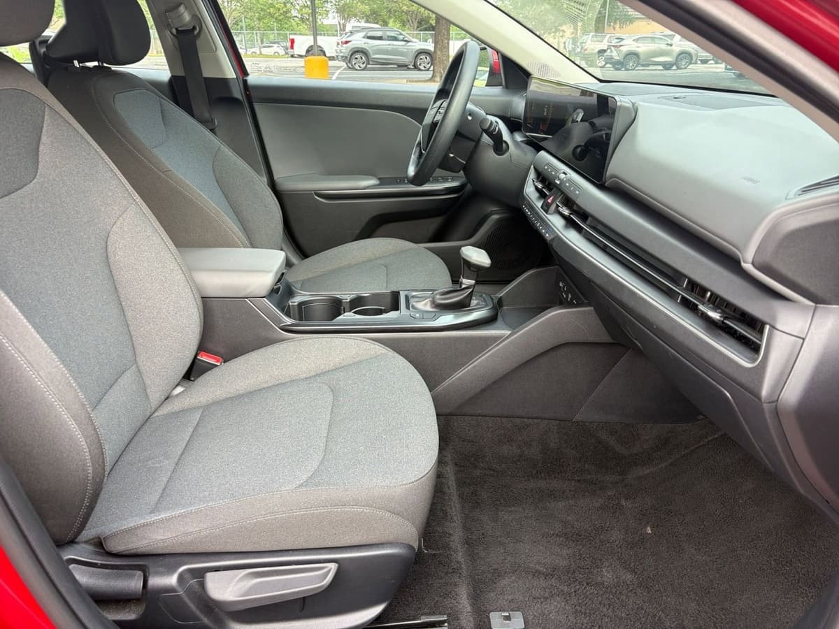 2025 Kia K4 - Image 20