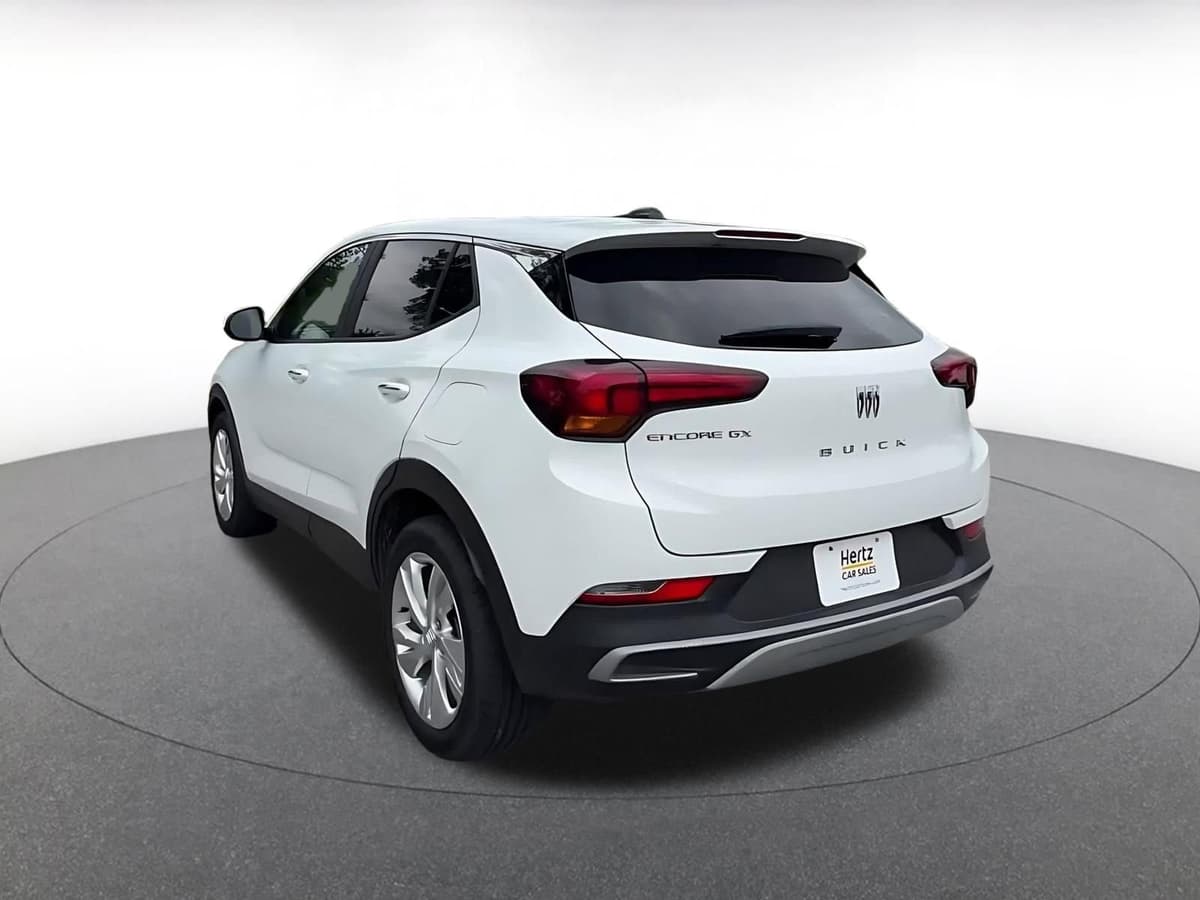 2025 Buick Encore GX - Image 8