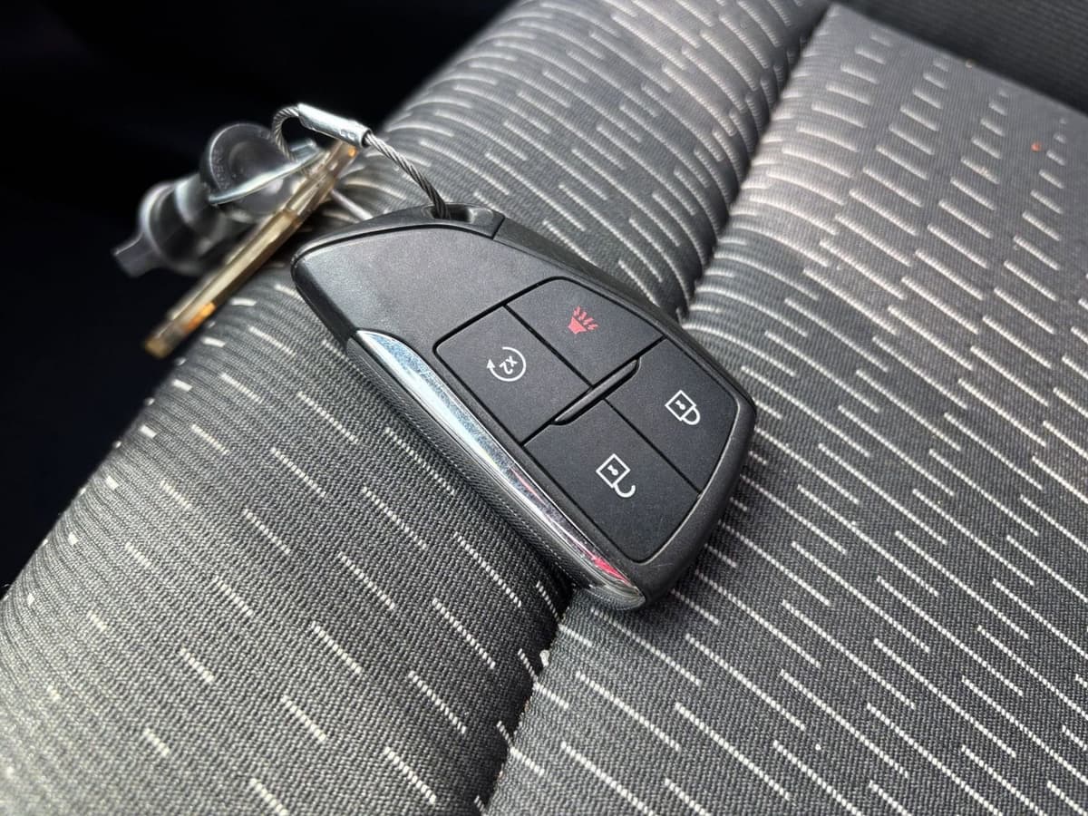 2025 Chevrolet Equinox - Image 18