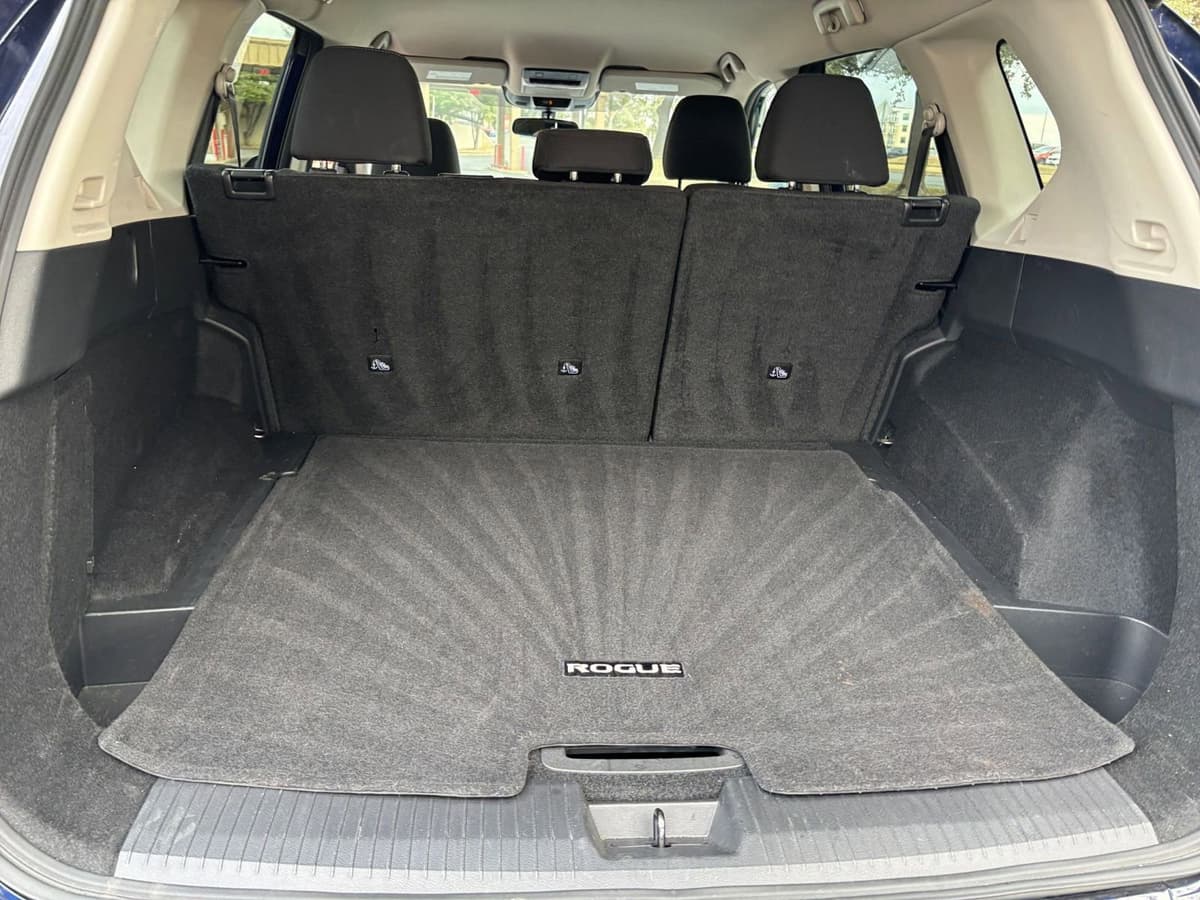 2025 Nissan Rogue - Image 26