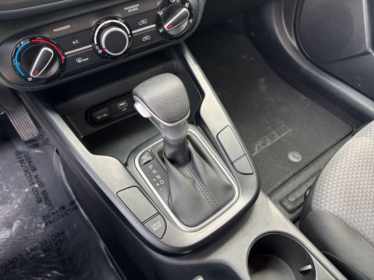 2025 Kia Soul - Image 36