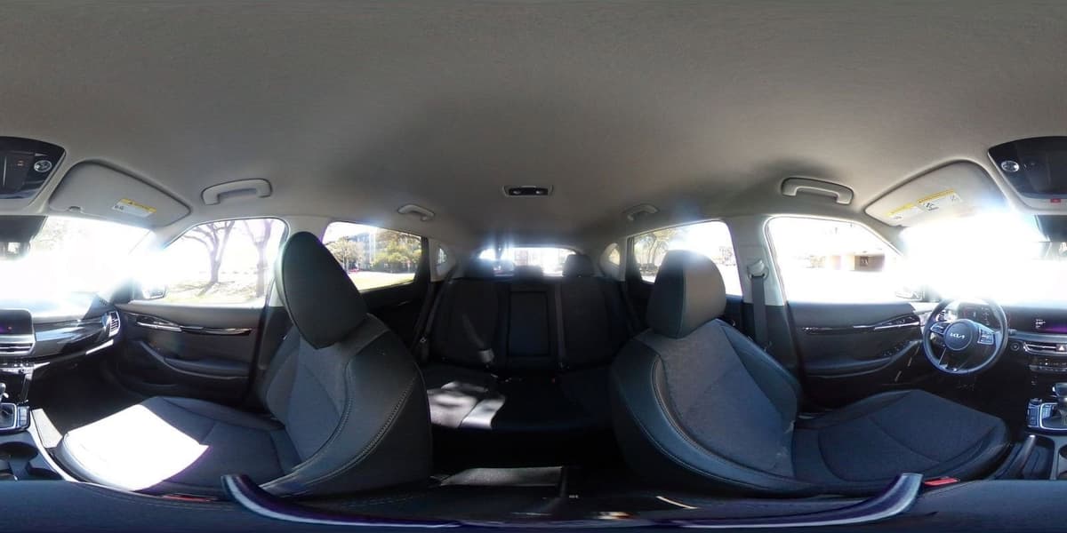 2025 Kia Seltos - Image 37